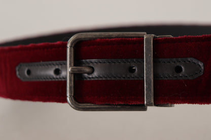 Cinturón elegante de terciopelo granate