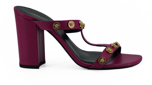 Elegantes sandalias altas de piel de becerro morada