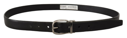 Cinturón elegante de diseño en cuero negro