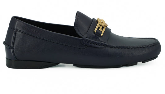 Elegantes mocasines de piel de becerro azul marino