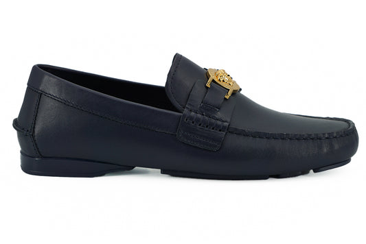 Elegantes mocasines de piel de becerro azul marino