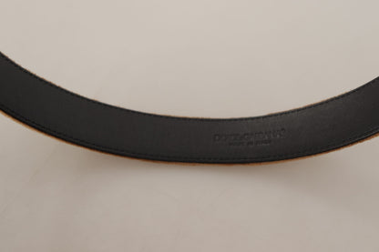 Cinturón de cuero elegante con hebilla grabada