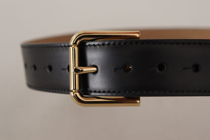 Cinturón de cuero elegante con hebilla de logotipo
