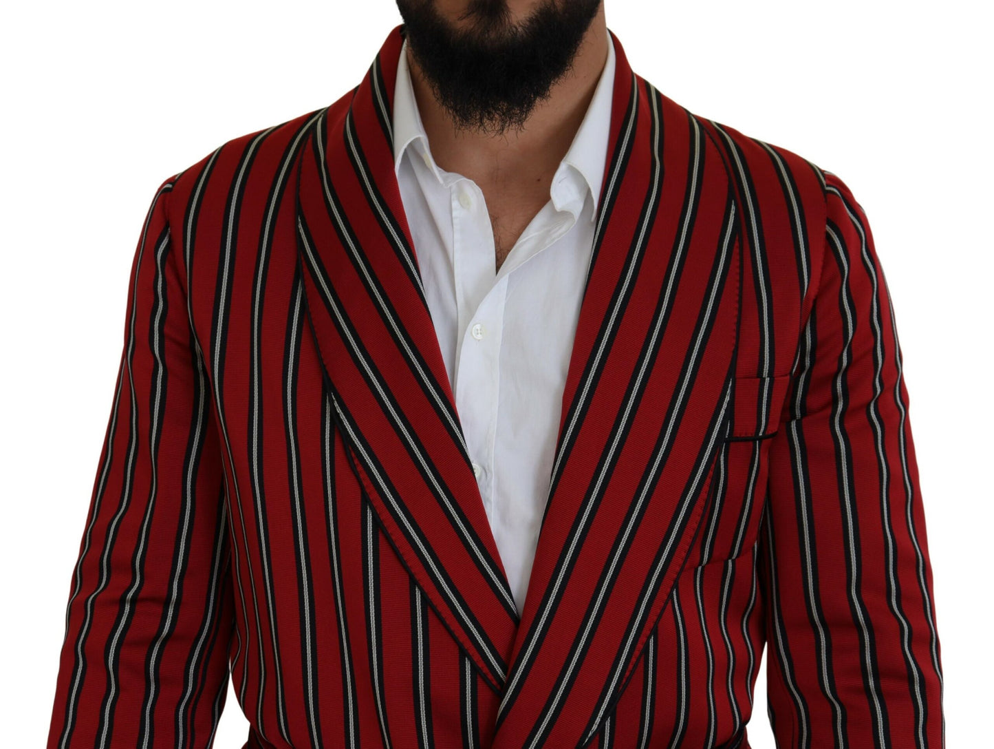 Elegante bata larga de rayas rojas, ropa de lujo