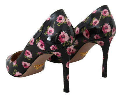 Elegantes zapatos de tacón de cuero con estampado floral