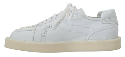 Elegantes zapatillas blancas Oxford de caña baja