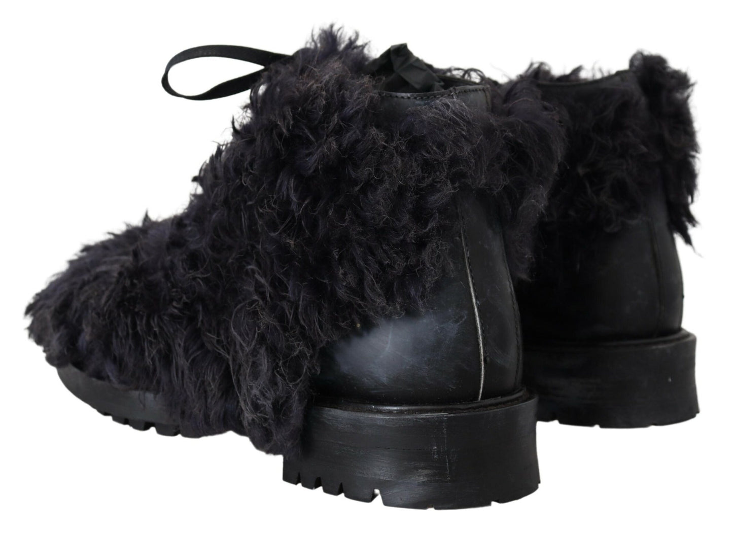 Botines de piel de oveja negra