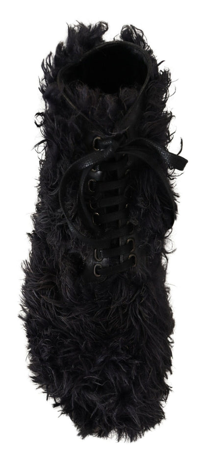 Botines de piel de oveja negra