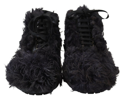 Botines de piel de oveja negra