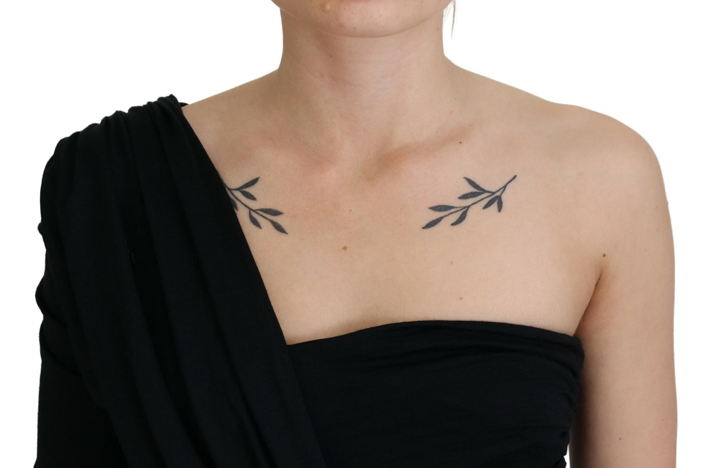 Elegante vestido midi de un solo hombro