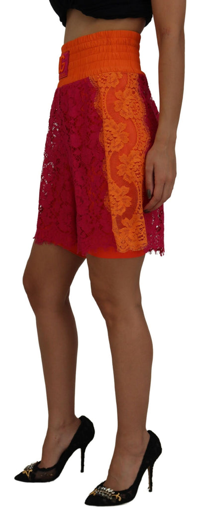 Elegantes pantalones cortos de cintura alta con encaje en dos tonos