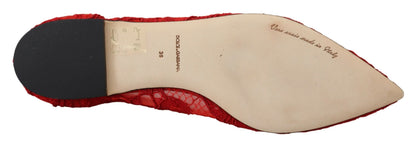 Zapatos planos con adornos de cristal rojo