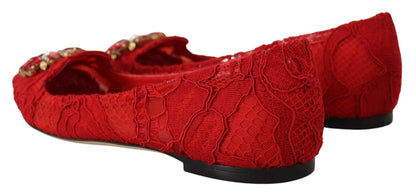 Zapatos planos con adornos de cristal rojo