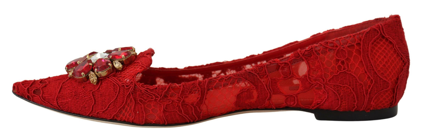 Zapatos planos con adornos de cristal rojo
