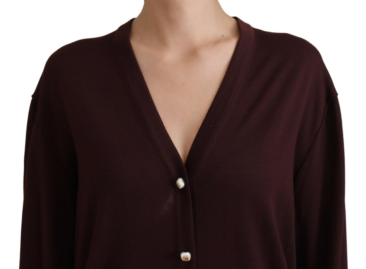 Cárdigan elegante de lana con cuello en V en color granate