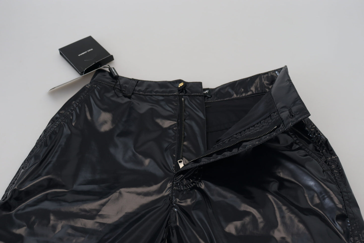 Pantalones pitillo de cintura alta y chic: la elegancia reinventada