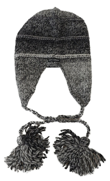 Elegante gorro de punto gris