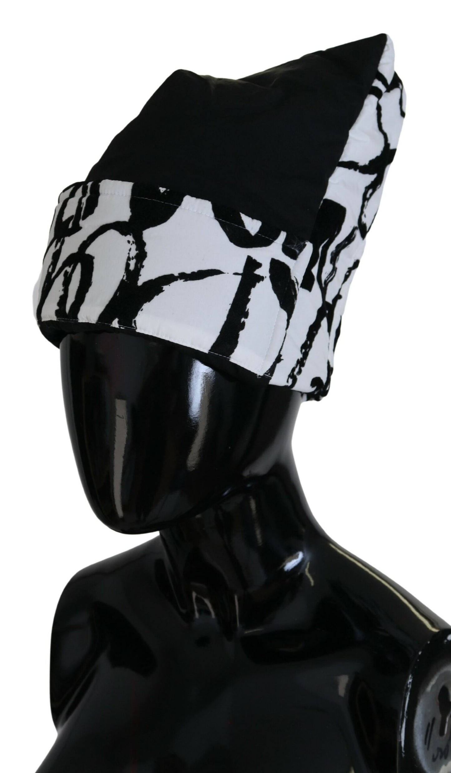 Elegante gorro de punto monocromático