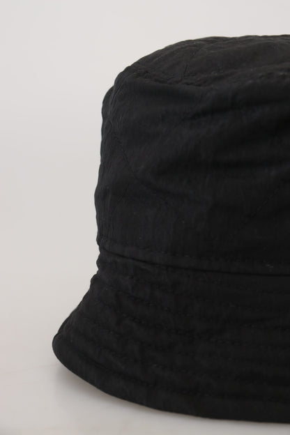 Elegante gorra de pescador negra