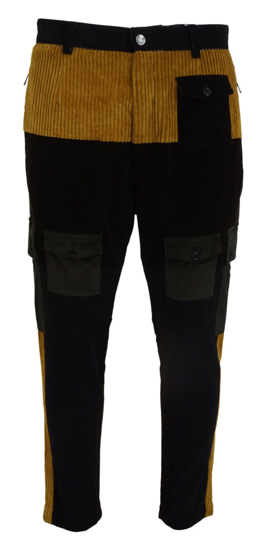Elegantes pantalones negros ajustados con detalles amarillos