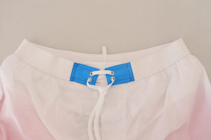 Bañador elegante con estampado blanco y rosa