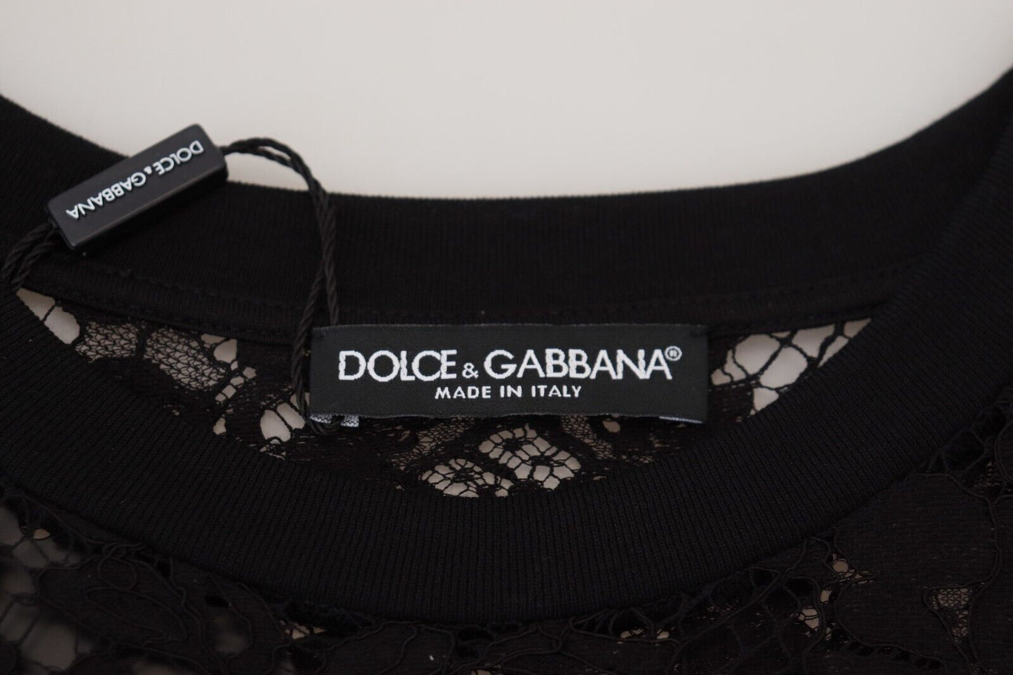 Elegante vestido recto de encaje floral negro