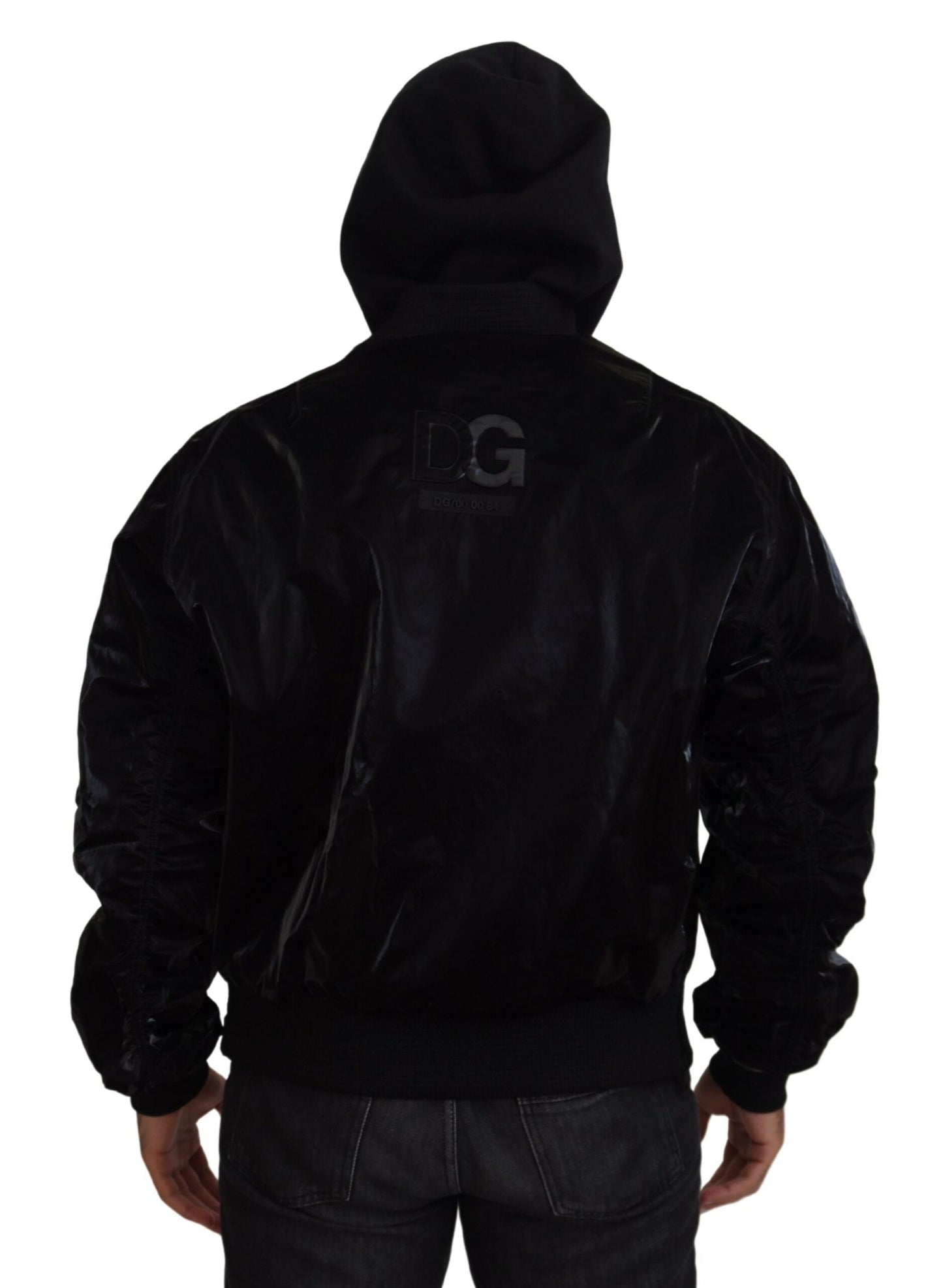 Elegante chaqueta bomber negra con capucha