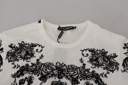 Elegante camiseta con corona floral