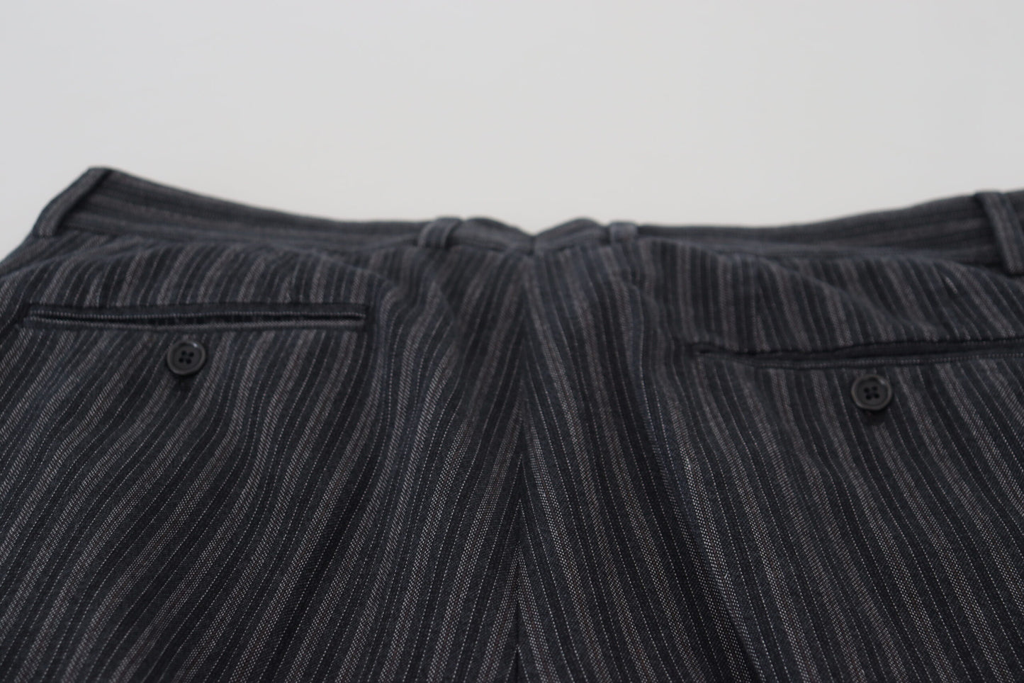Elegantes pantalones de vestir chinos a rayas