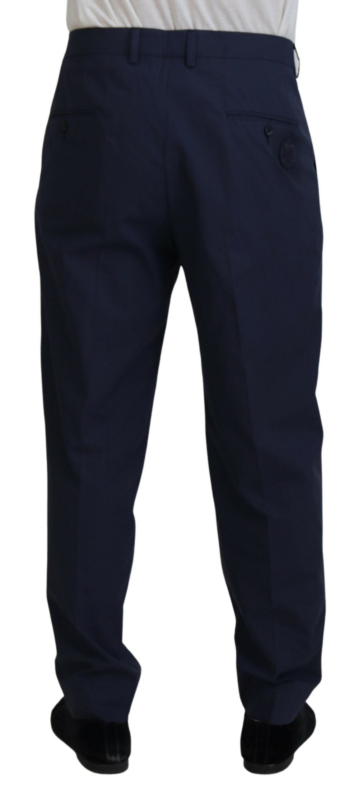 Elegante pantalón de vestir chino azul oscuro
