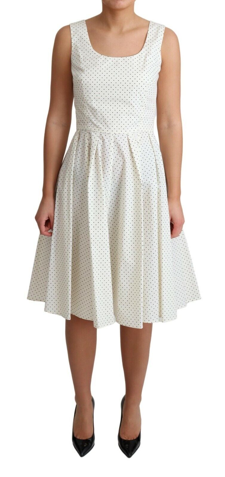 Elegante vestido sin mangas de lunares en forma de A