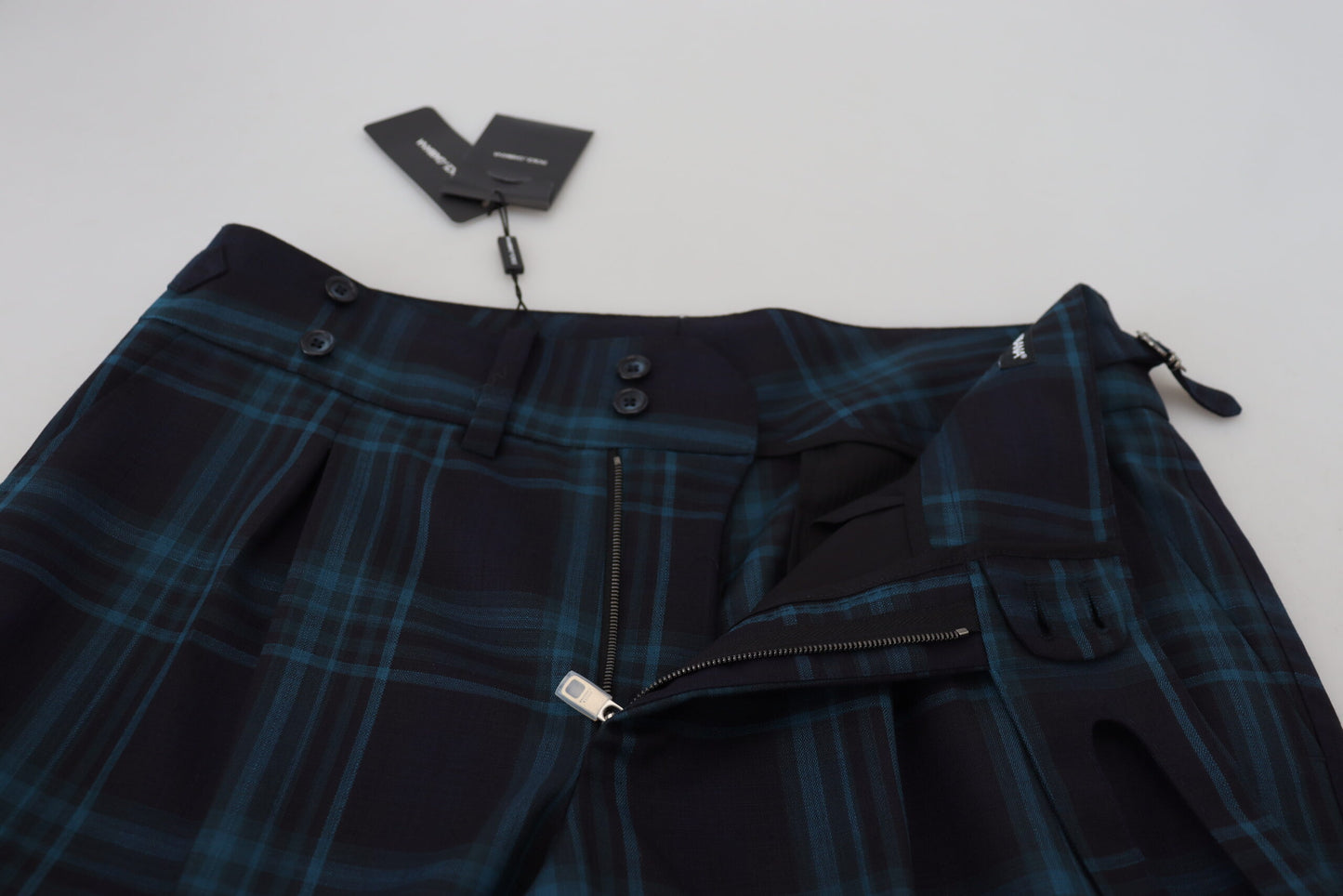 Elegantes pantalones de vestir de lana a cuadros