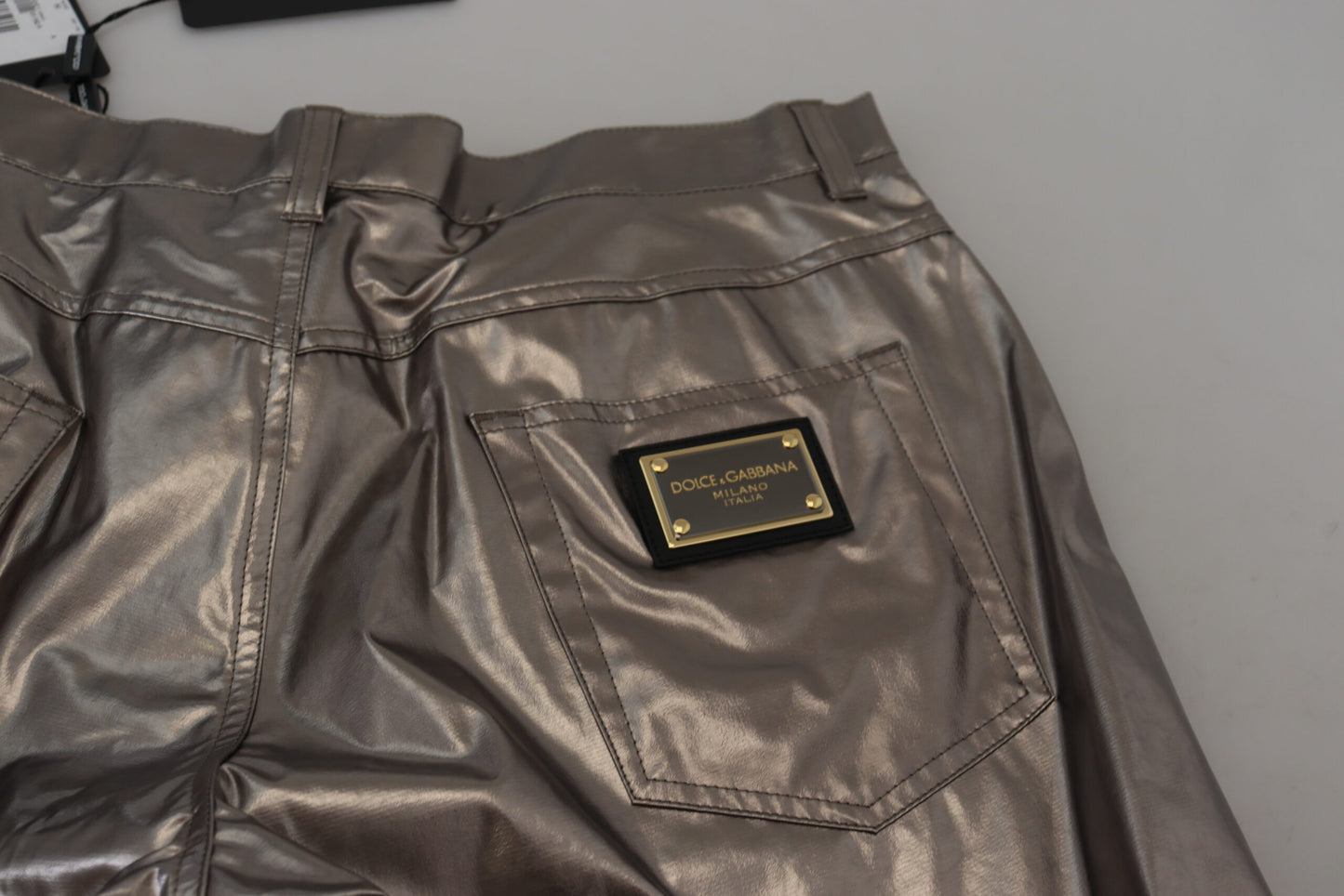 Pantalones casuales plateados metalizados
