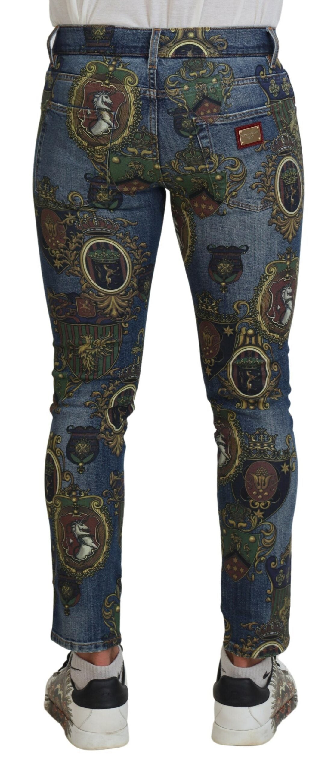 Vaqueros de mezclilla estampados y elegantes de corte entallado