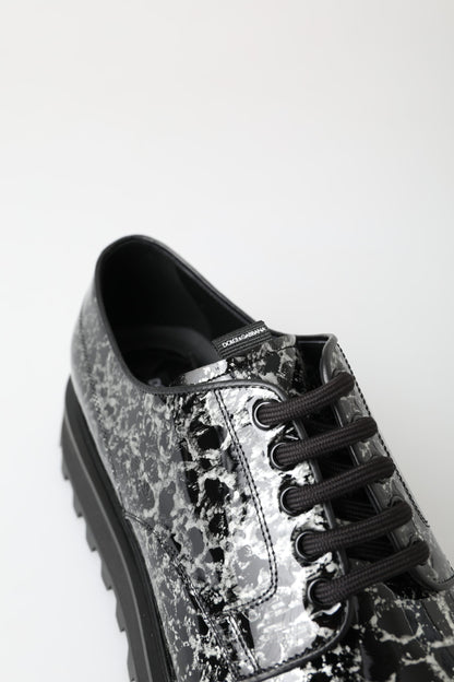 Sofisticados zapatos Derby de dos tonos