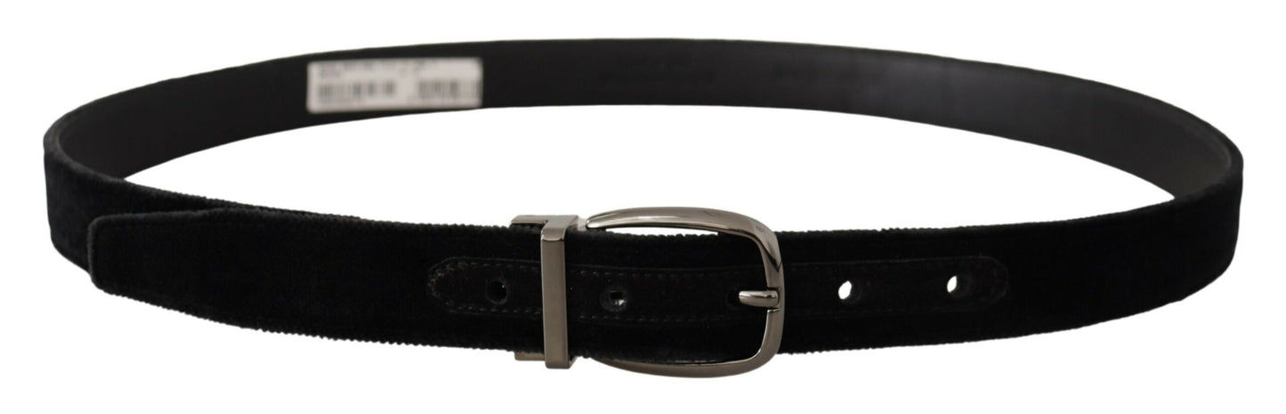 Elegante cinturón de diseño de terciopelo negro