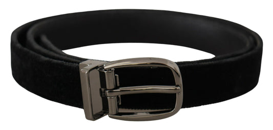 Elegante cinturón de diseño de terciopelo negro