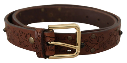 Cinturón de cuero elegante con hebilla de metal