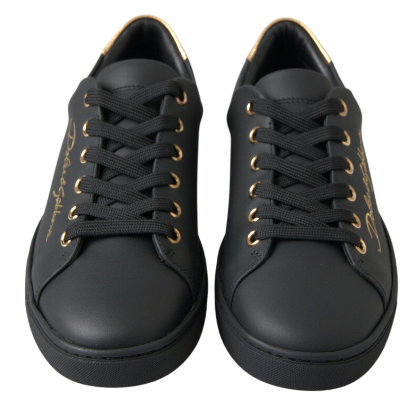 Zapatillas clásicas de cuero negro y dorado