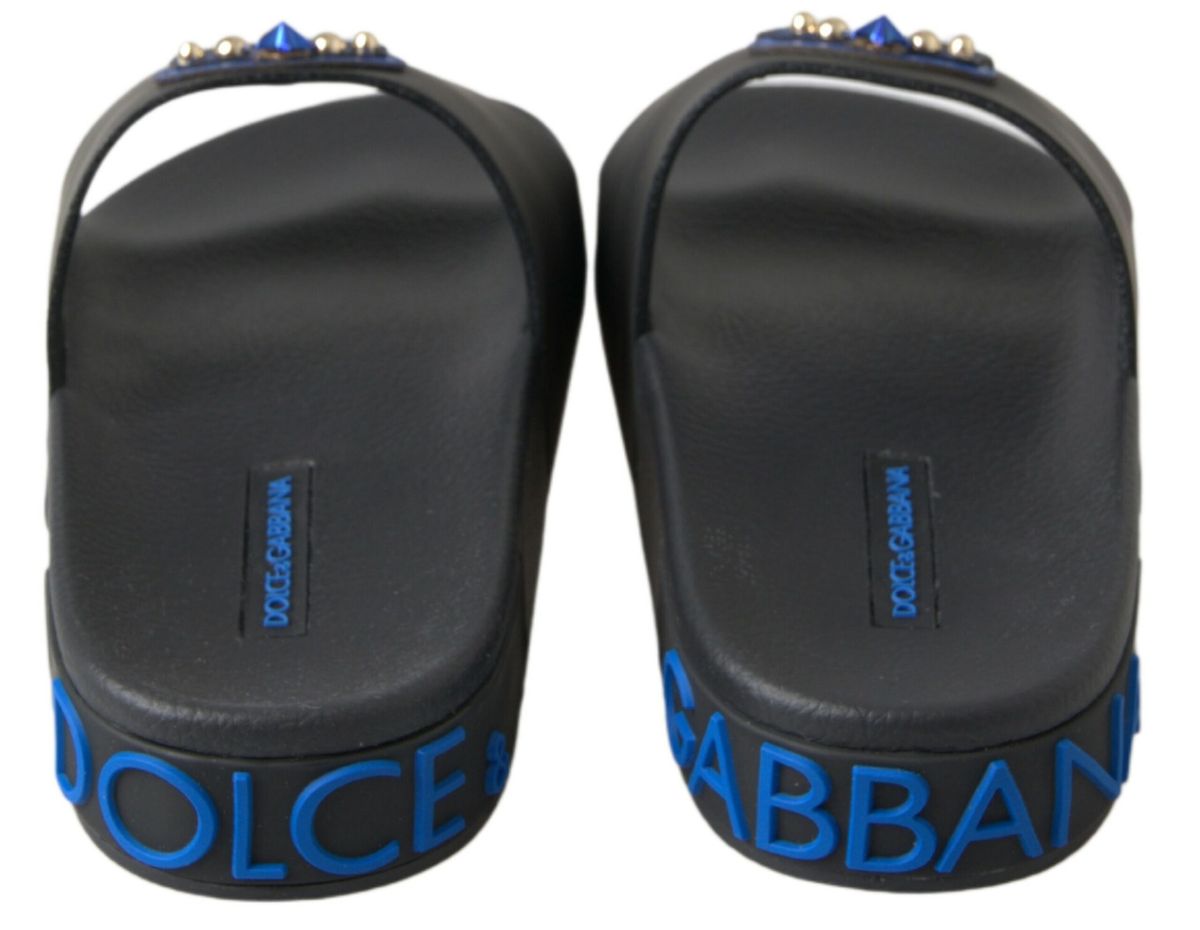 Sandalias elegantes de cuero negro