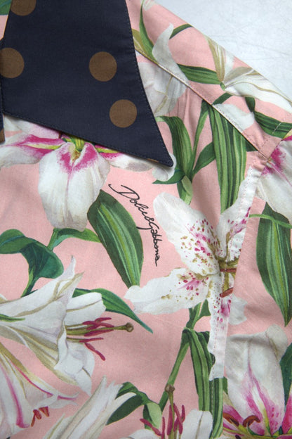 Camisa casual elegante de corte entallado en color rosa