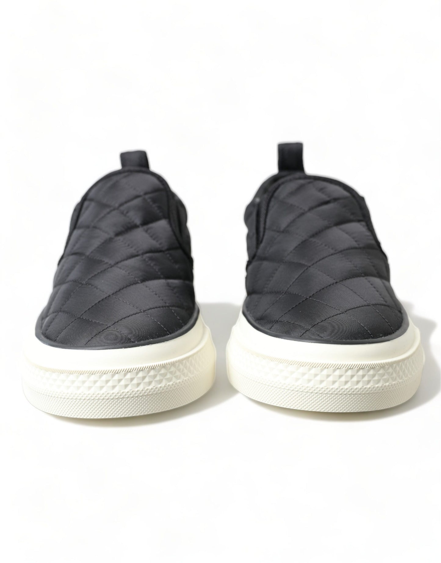 Elegantes zapatillas de lona acolchada negra