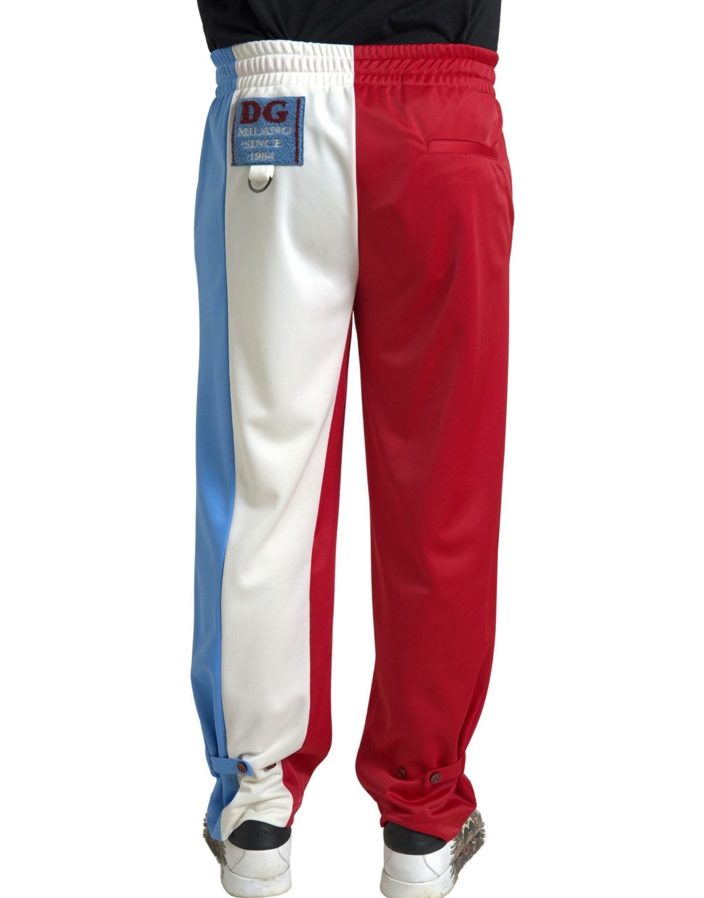 Pantalones deportivos elegantes con rayas y cordón