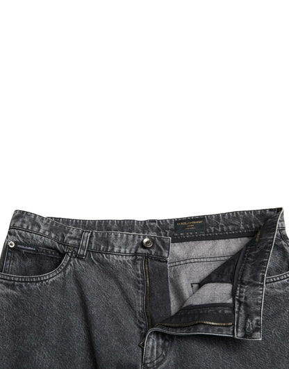 Elegantes vaqueros rectos de mezclilla gris oscuro