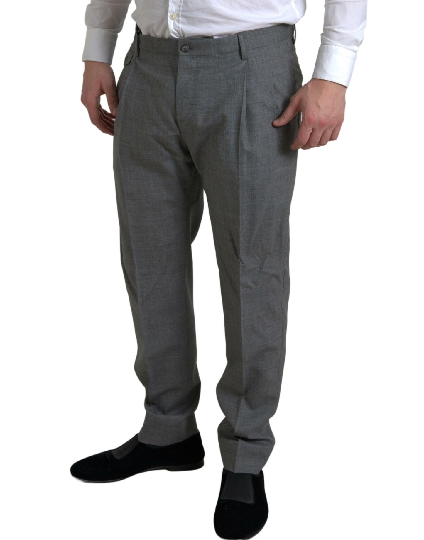 Elegantes pantalones de vestir ajustados de lana en gris
