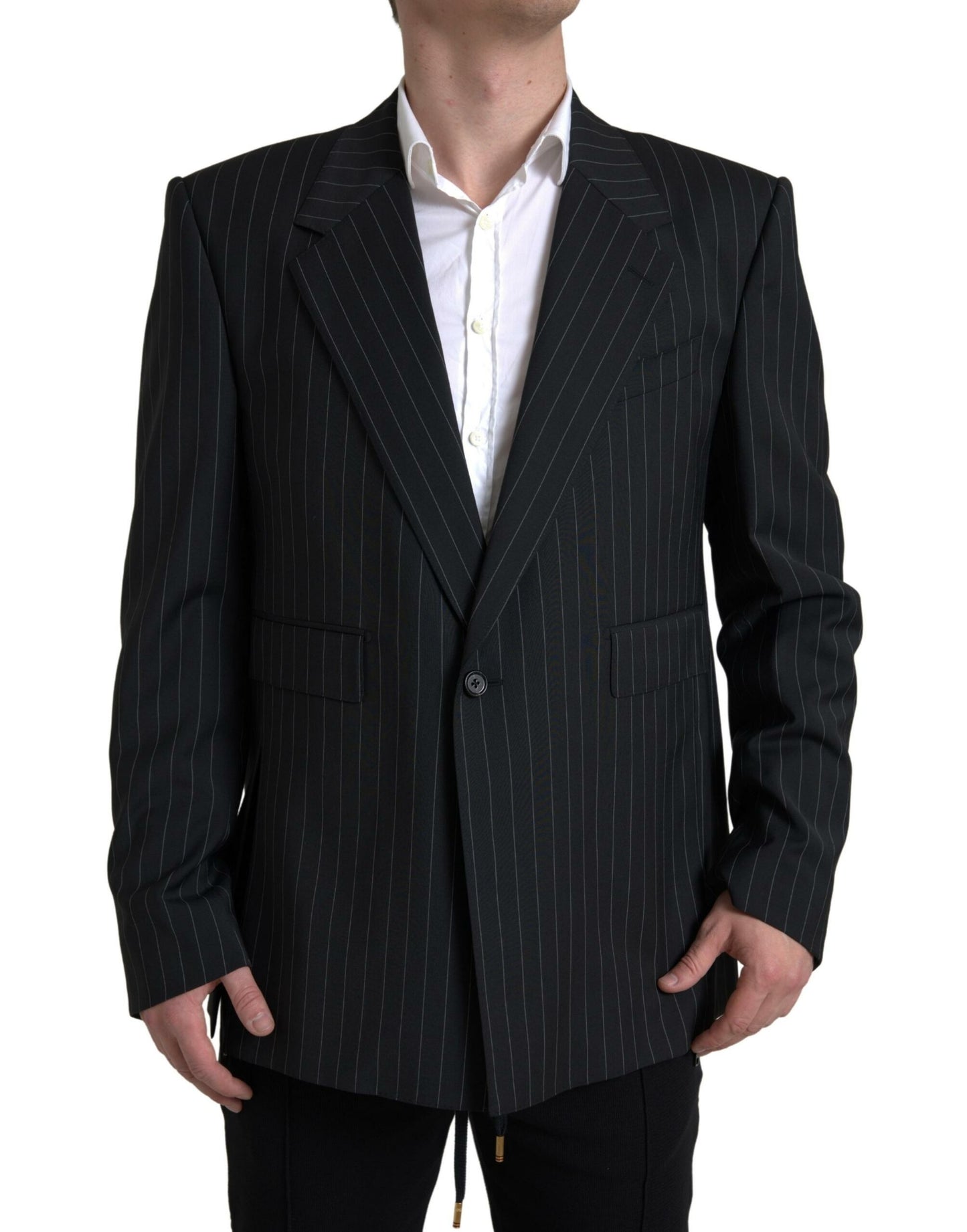Blazer entallado de elegancia siciliana