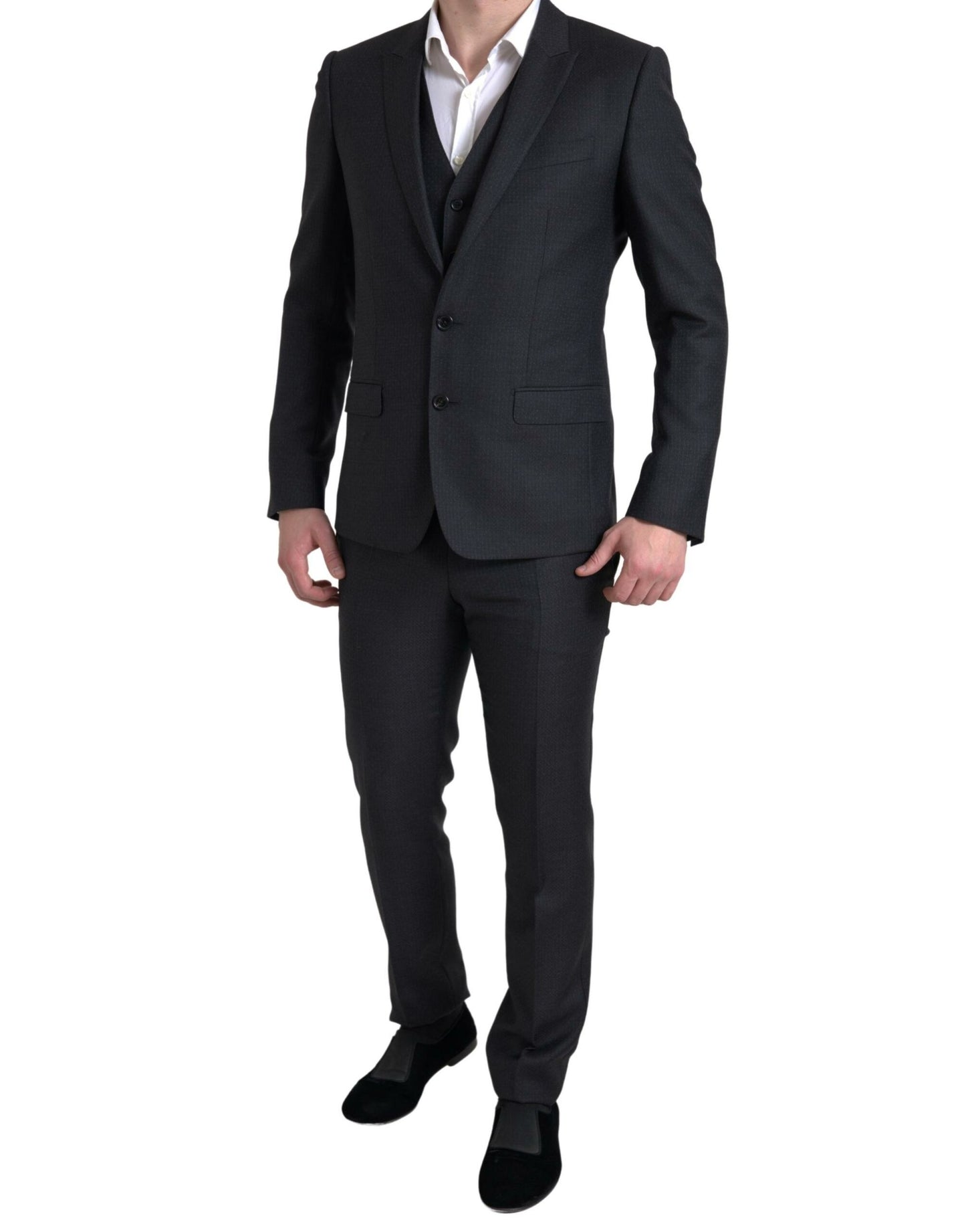 Elegante traje de tres piezas de corte entallado de Martini negro