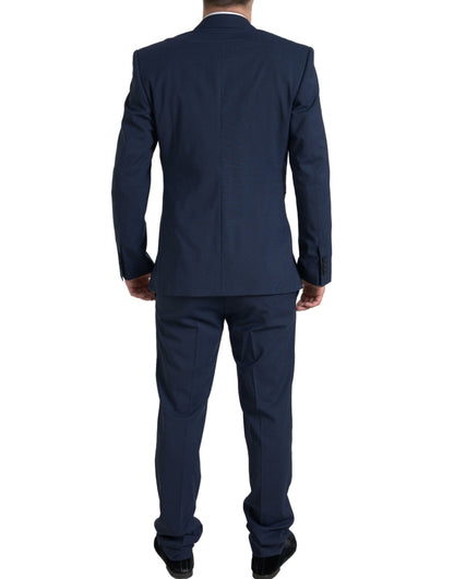 Elegante traje azul de dos piezas de corte entallado