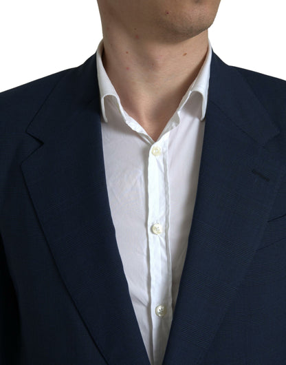 Elegante traje azul de dos piezas de corte entallado