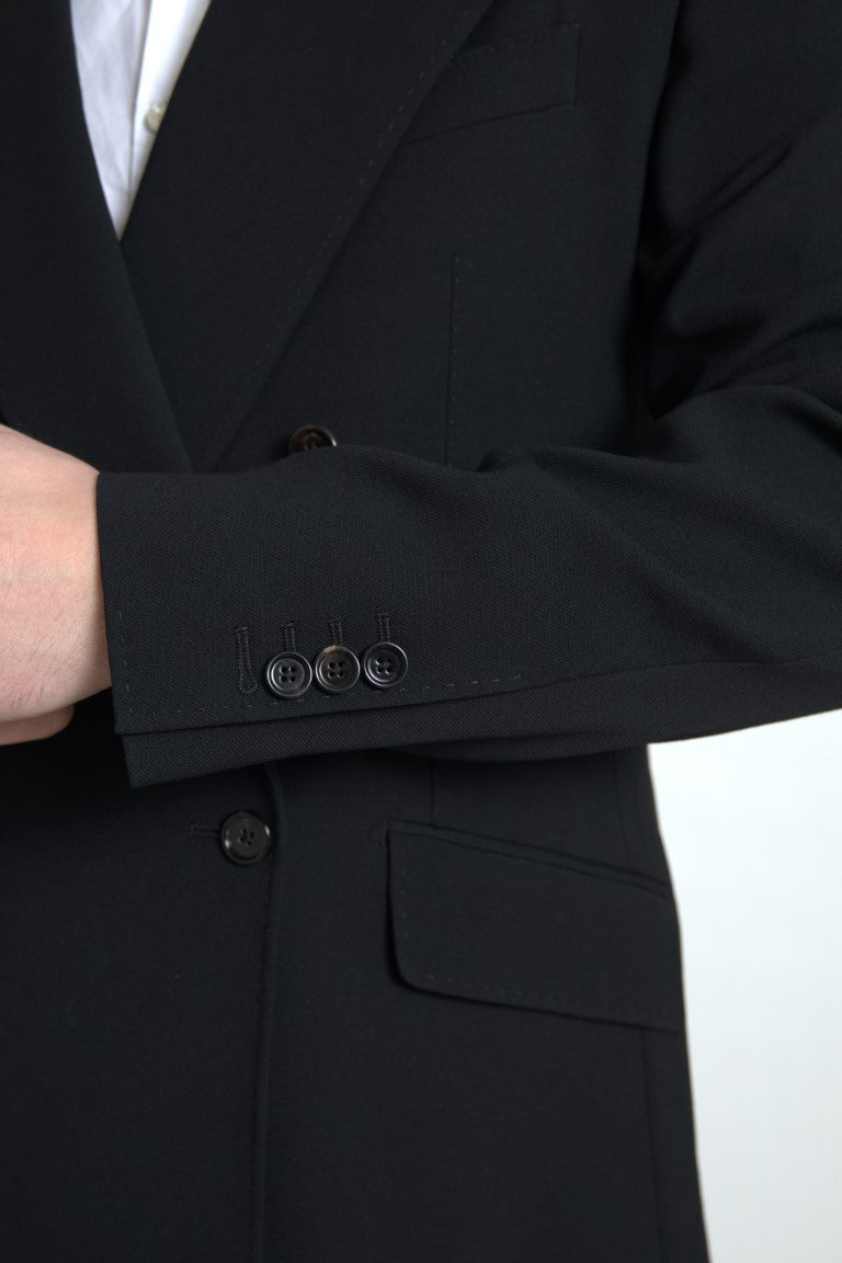 Elegante traje cruzado de corte entallado